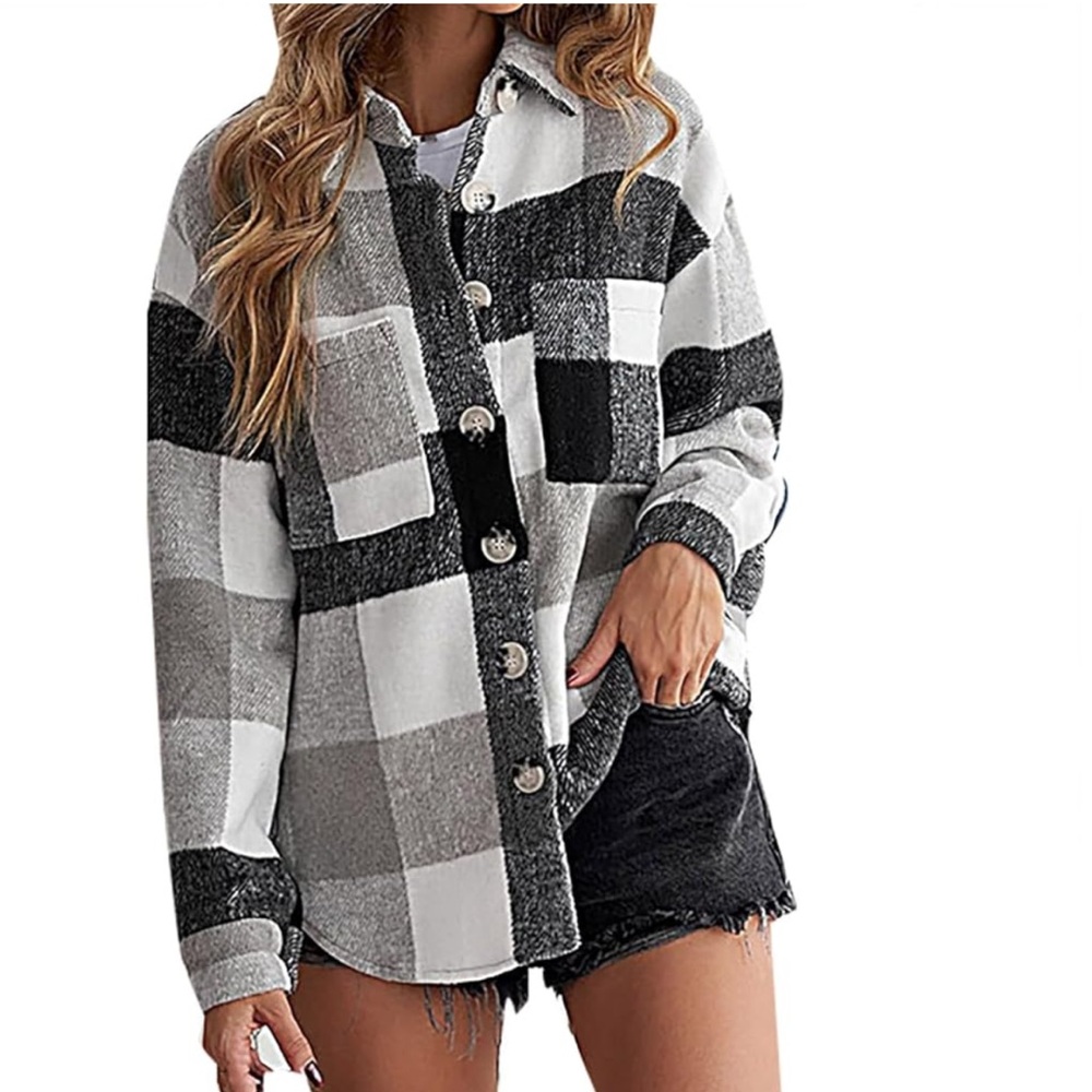 Warm Flannel Button Up- Black Gray White Plaid Shirt Jacket Size Small - Picture 1 of 7